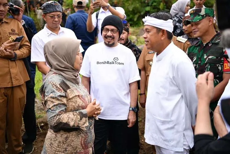 Poster post KDM Bakal Libatkan Masyarakat Tangani Hutan Rusak, Digaji Rp50 Ribu per Hari