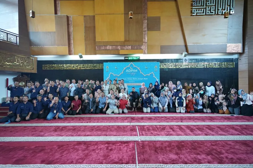 gambar ke-6