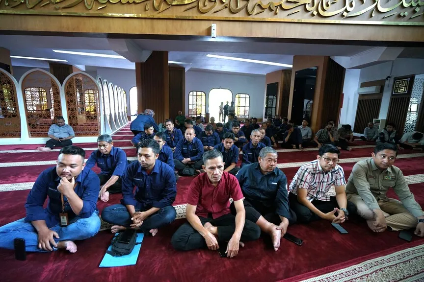 gambar ke-4