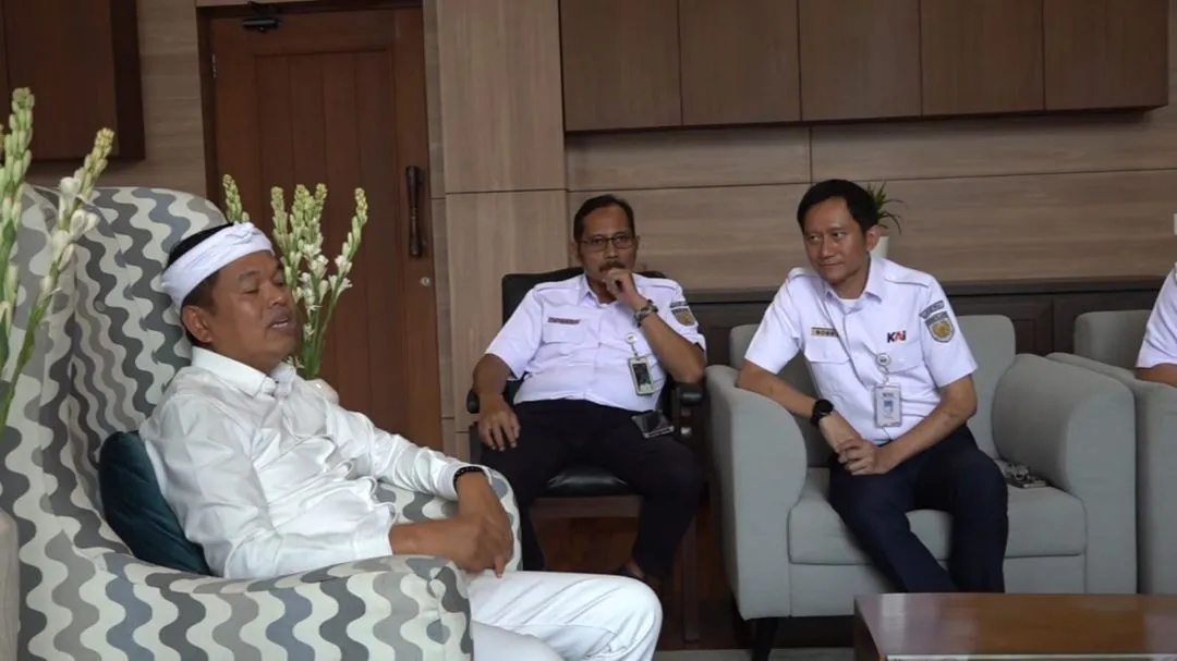 Poster post KDM Dukung Optimalisasi Jalur Nambo-Citayam