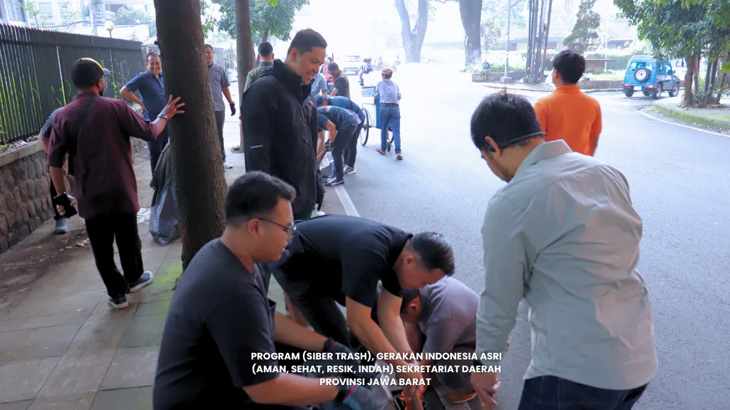gambar ke-4