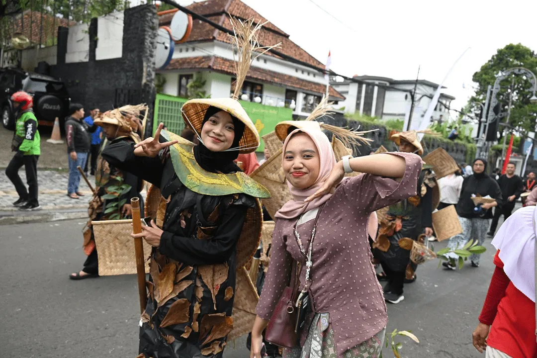 Poster post Jawa Barat Jadi Destinasi Wisata Ramah Muslim Terbaik Nasional