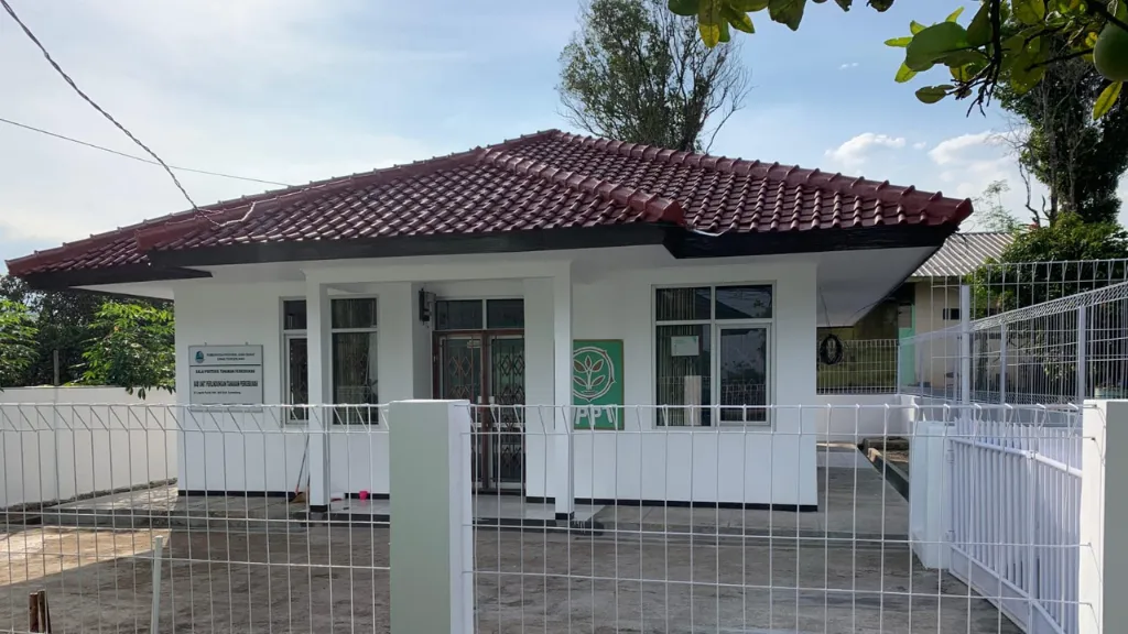 gambar ke-1