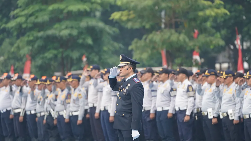 gambar ke-6