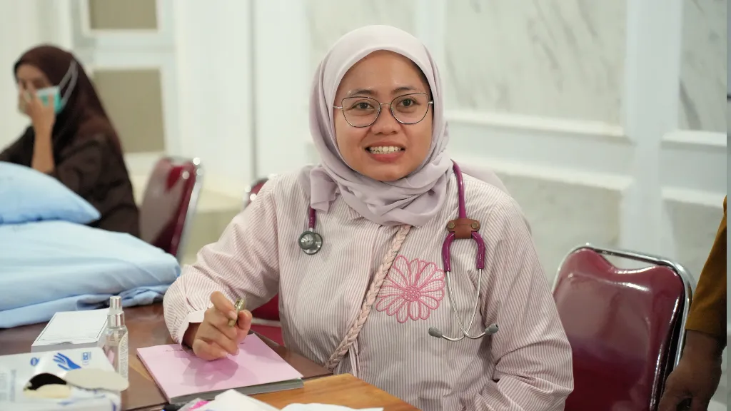 gambar ke-1