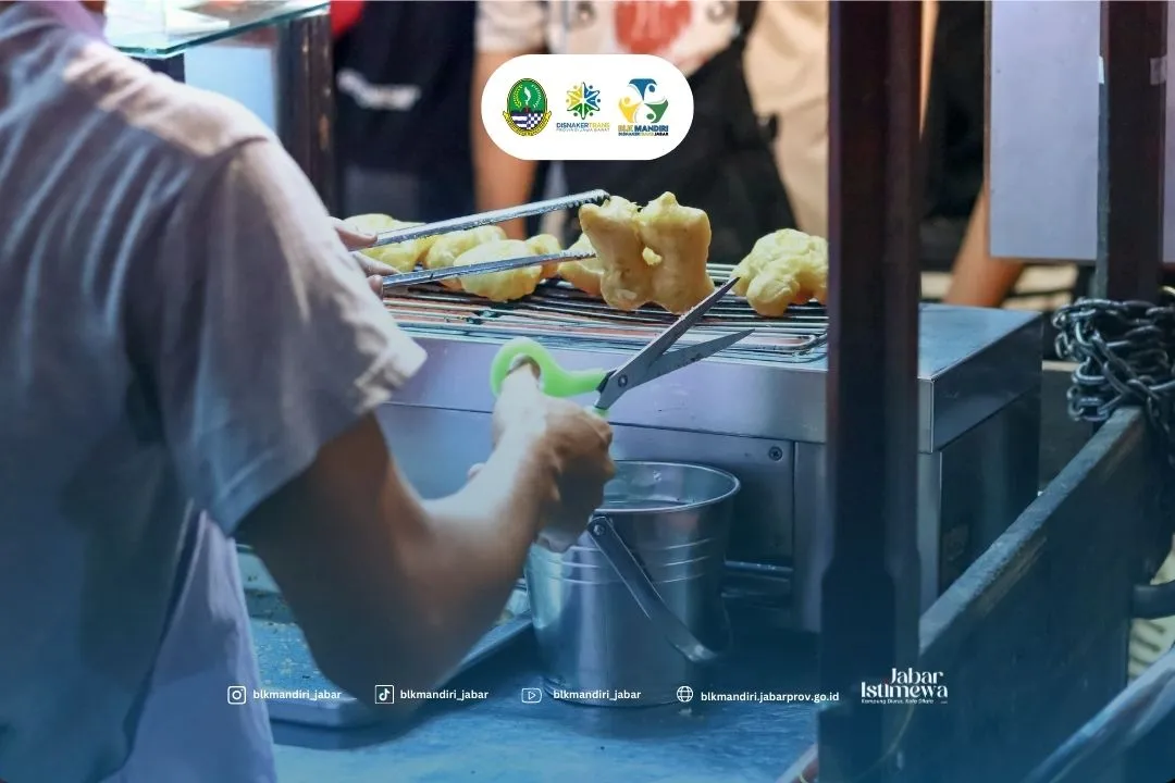 Poster post Kamu Suka Bosan di Rumah?, Usaha Ini Bisa Kamu Coba!