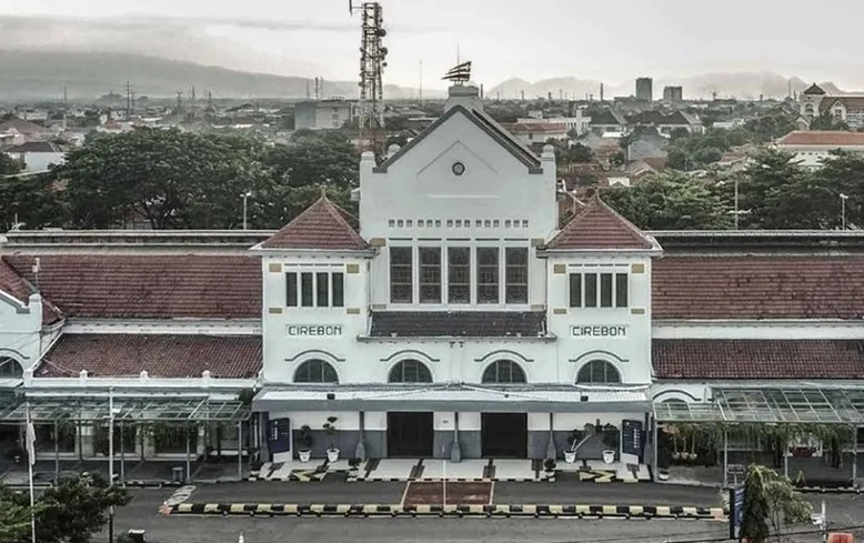 5 stasiun KA estetik dan bersejarah versi Pemprov Jawa Barat 3 4735f139ce15499ba2e6fd91d75e95b4