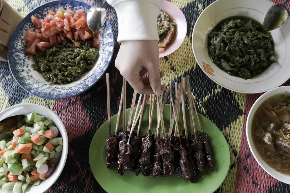 Poster post Kenapa Sate Maranggi Bisa Enak Banget? Ini Jawabannya