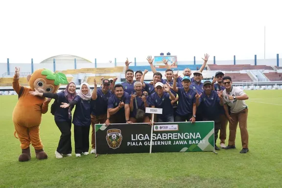 gambar ke-7