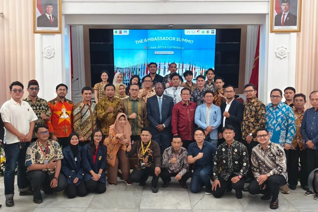 Poster post Biro Pemotda Jabar Perkuat Diplomasi Daerah dalam Ambassador Summit Menuju KAA 2026 di Bogor